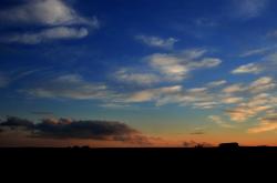 LOL赛事-跨界统治，当雷霆横扫活塞，恩比德在欧冠决赛写就传奇