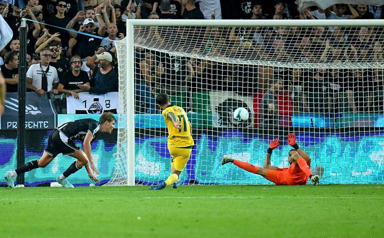 AC米兰击败对手,扩大领先优势的简单介绍 AC米兰击败对手,扩大领先优势的简单介绍