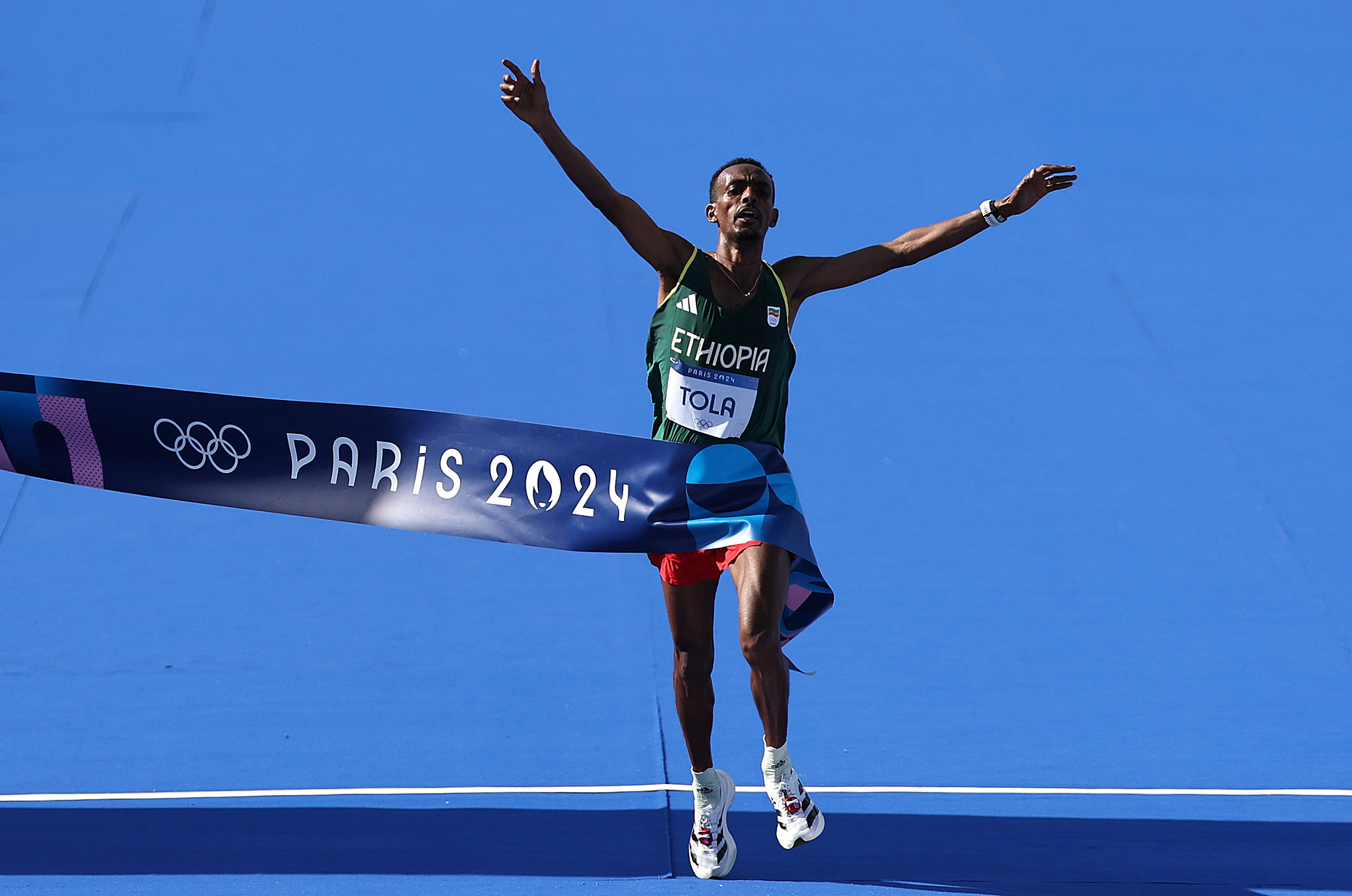 瑞典田径名将速度飞快，夺冠