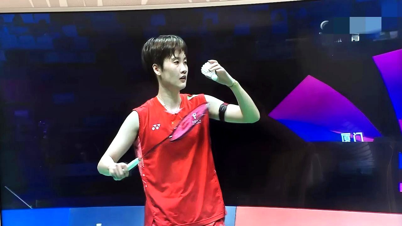 日本队轻取泰国队，陈雨菲点燃赛场