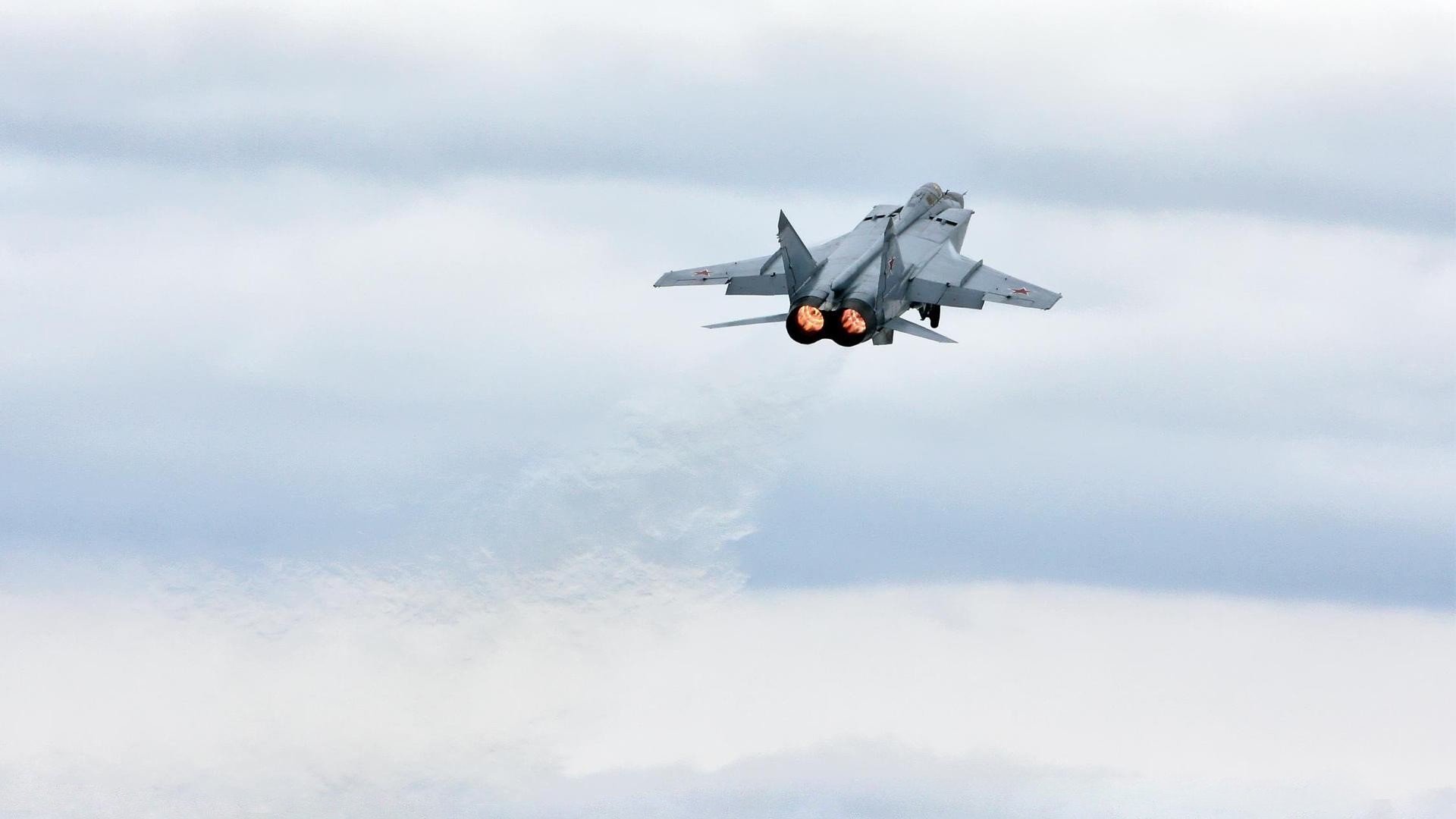 奥运周期的关键战哲学,当拜仁的齿轮碾过塞维利亚,我们看到了什么?