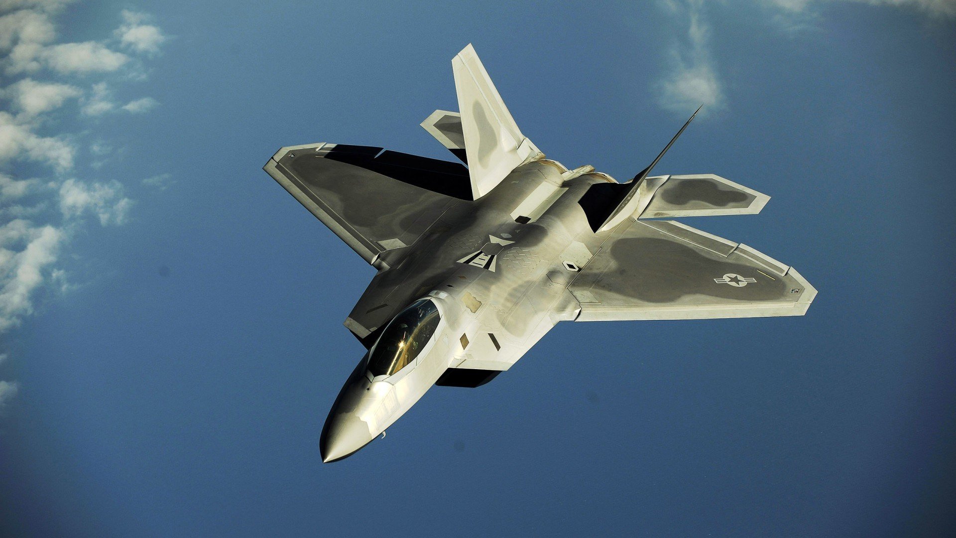 平行体育宇宙的双重奏，当伯纳乌的鹰掠过基辅，北伦敦的箭矢射穿抢七