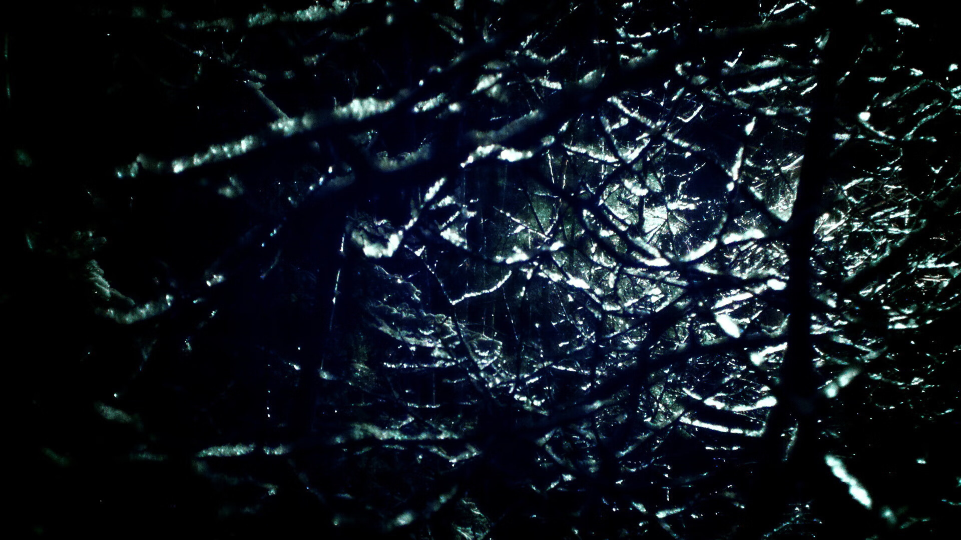 当西甲德比的硝烟与洪都拉斯的狂想交织，一场席卷足坛的错误风暴