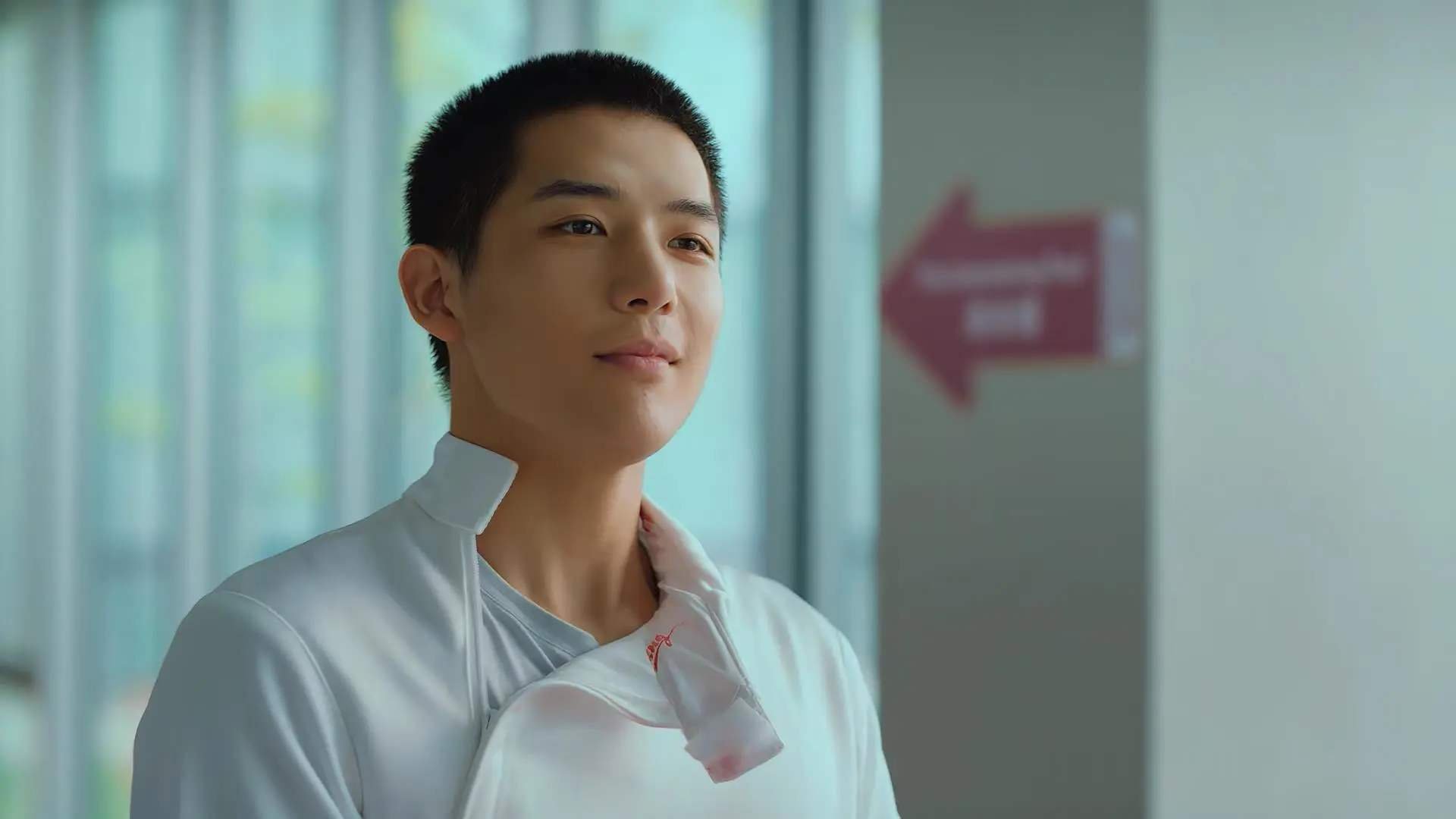 黄蜂提前终结悬念雷霆，詹姆斯关键先生再写不朽传奇